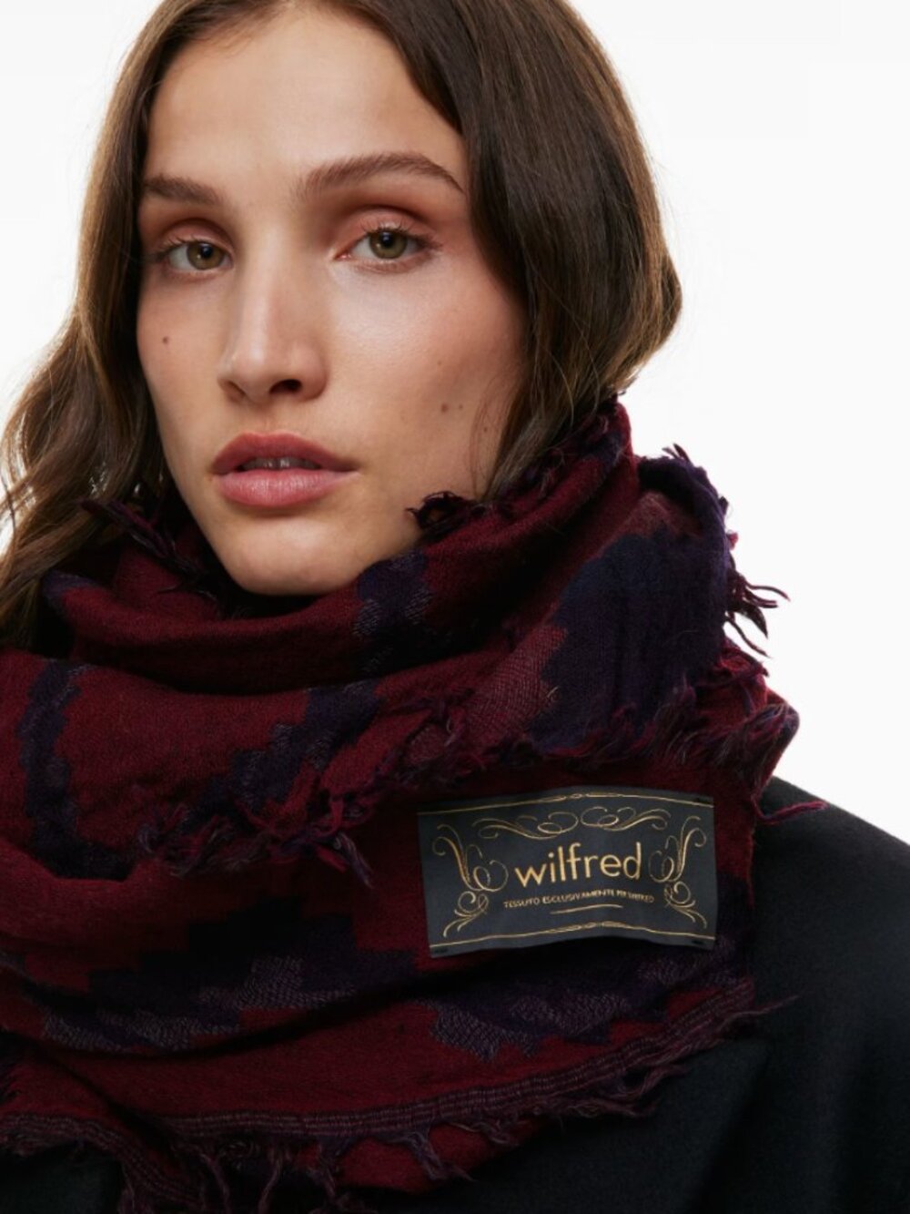 NWOT Aritzia Wilfred Merino Wool Triangle Scarf